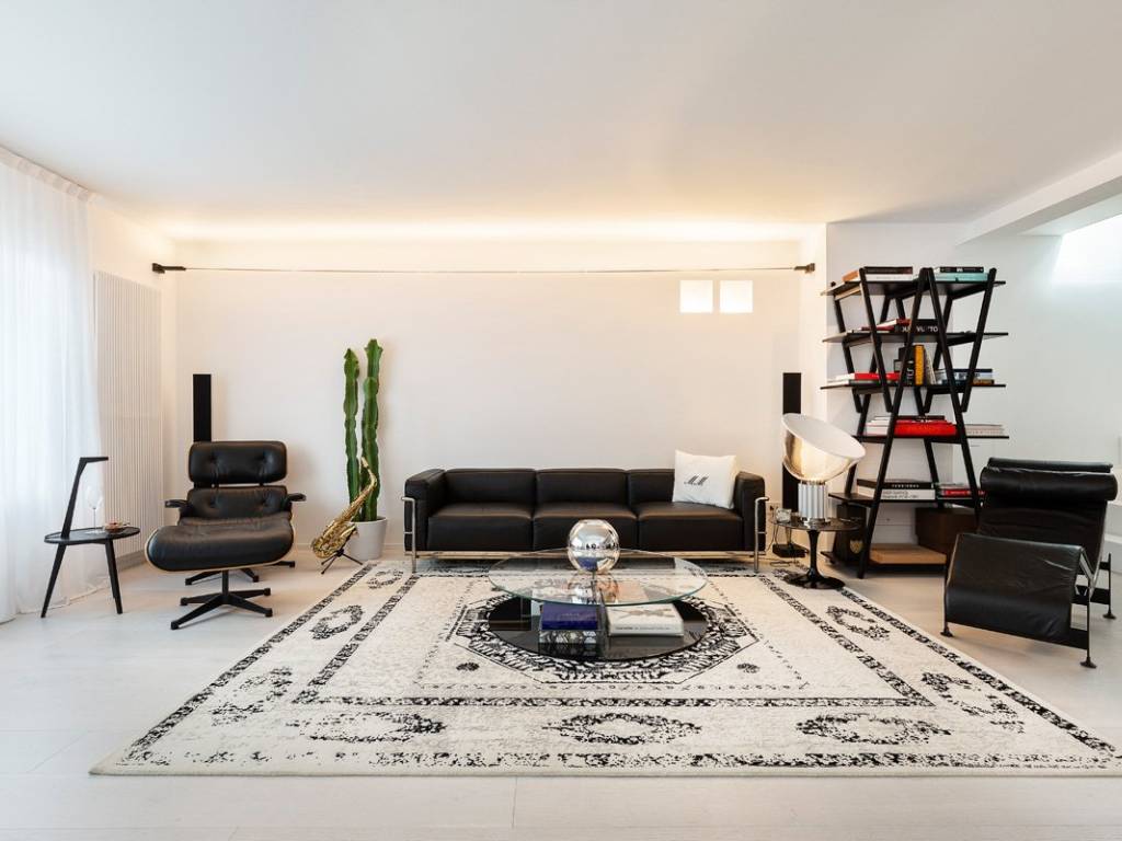 appartamento in vendita a Milano in zona Città Studi