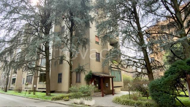 appartamento in vendita a Milano in zona Vigentino