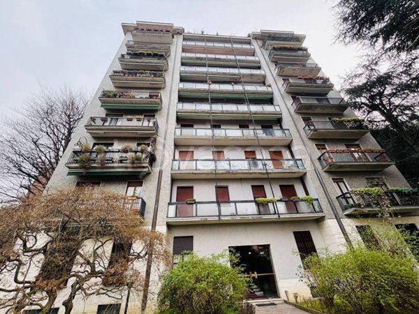 appartamento in vendita a Milano in zona San Siro