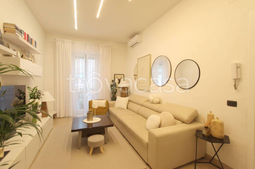 appartamento in vendita a Milano in zona Comasina