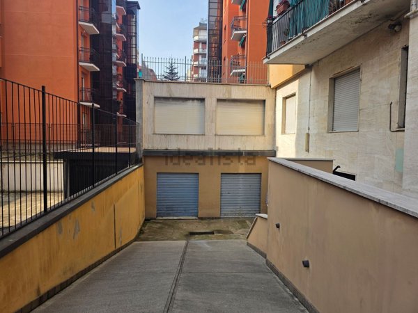 appartamento in vendita a Milano in zona Affori