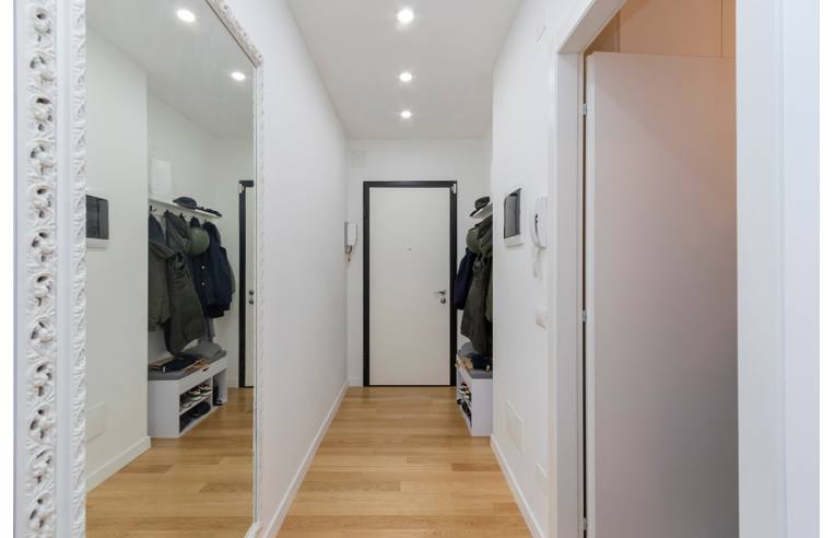 appartamento in vendita a Milano in zona Sempione