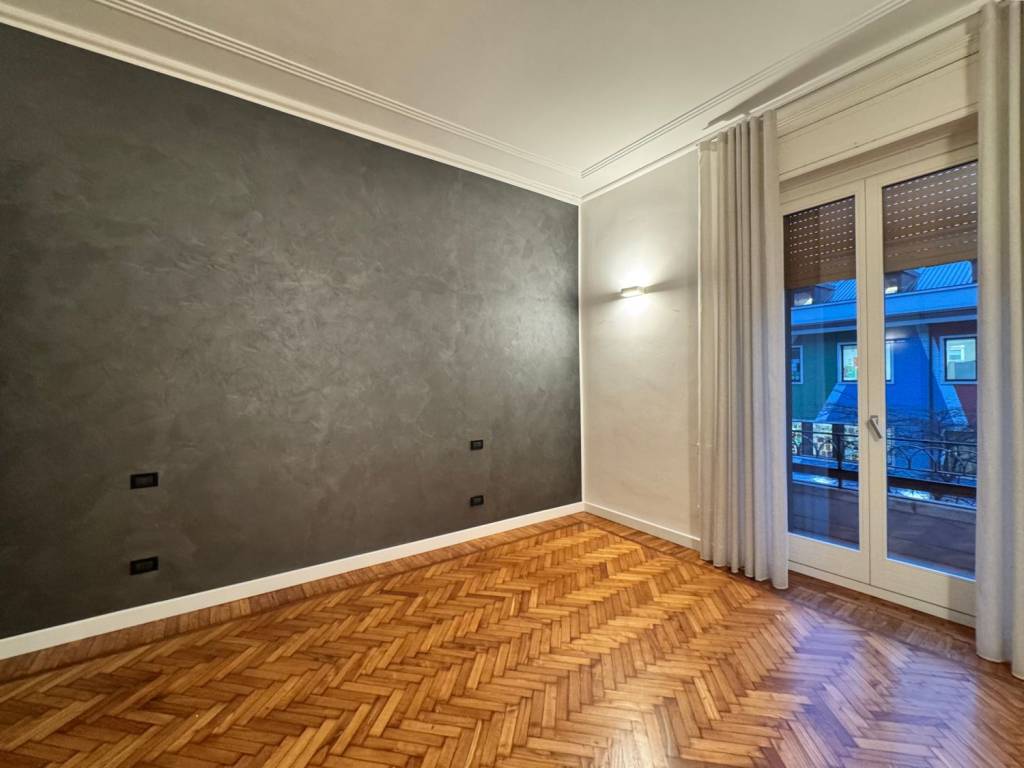 appartamento in vendita a Milano in zona Centro Direzionale