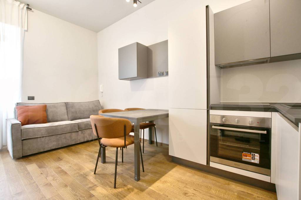 appartamento in vendita a Milano in zona Il Portello