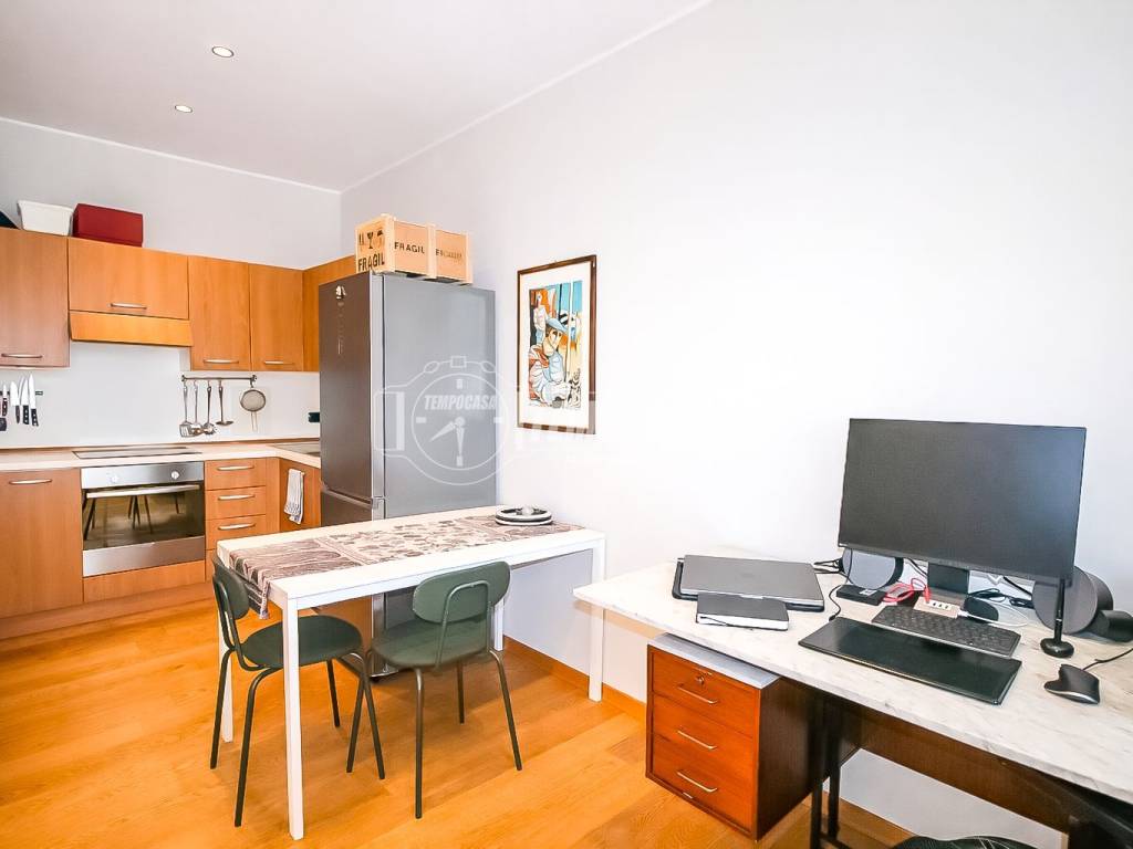 appartamento in vendita a Milano in zona Corvetto