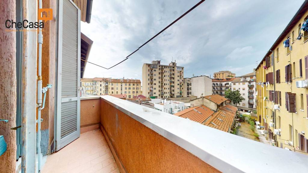 appartamento in vendita a Milano in zona Casoretto