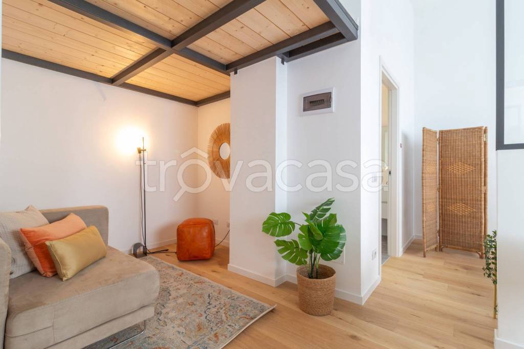 appartamento in vendita a Milano in zona Il Portello