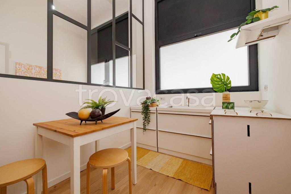 appartamento in vendita a Milano in zona Il Portello
