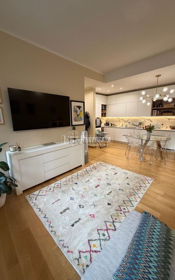 appartamento in vendita a Milano in zona Villapizzone