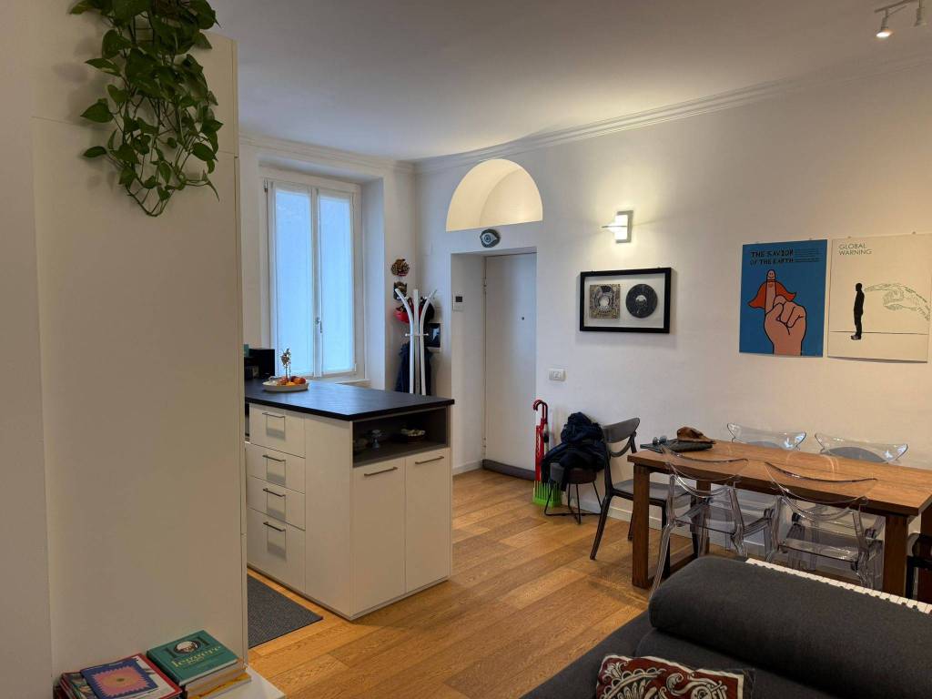 appartamento in vendita a Milano in zona Isola