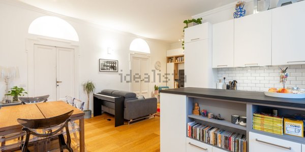 appartamento in vendita a Milano in zona Isola