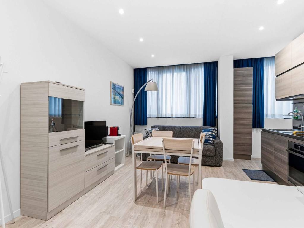 appartamento in vendita a Milano in zona Vigentino