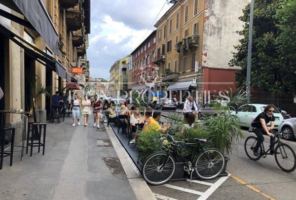 negozio in vendita a Milano in zona Porta Venezia
