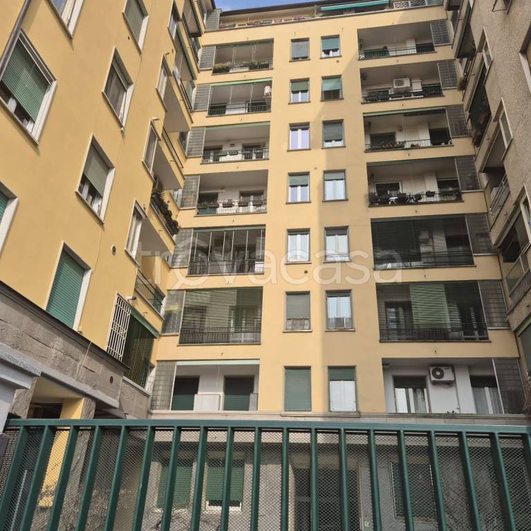 appartamento in vendita a Milano in zona Il Portello