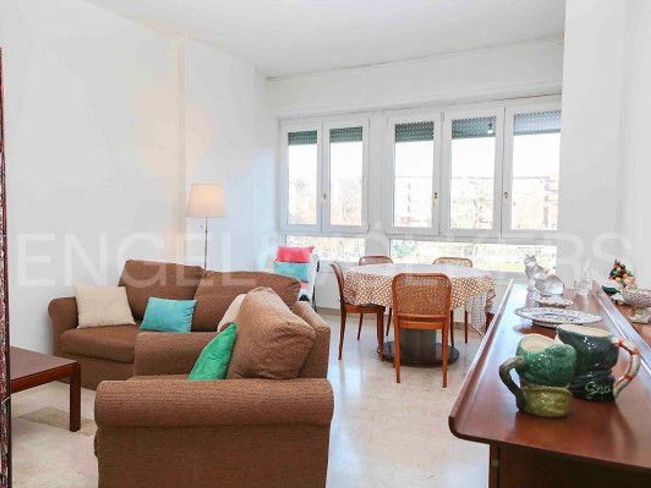 appartamento in vendita a Milano in zona Lorenteggio