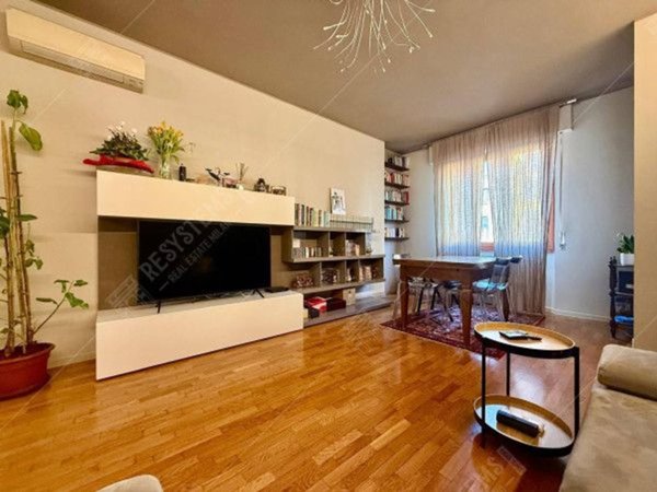 appartamento in vendita a Milano in zona Maciachini