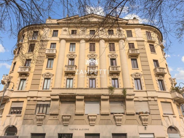 appartamento in vendita a Milano in zona Brera