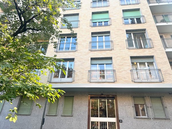 appartamento in vendita a Milano in zona Porta Romana