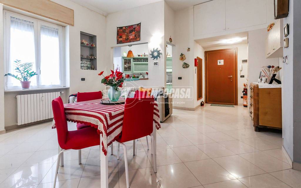 appartamento in vendita a Milano in zona Dergano