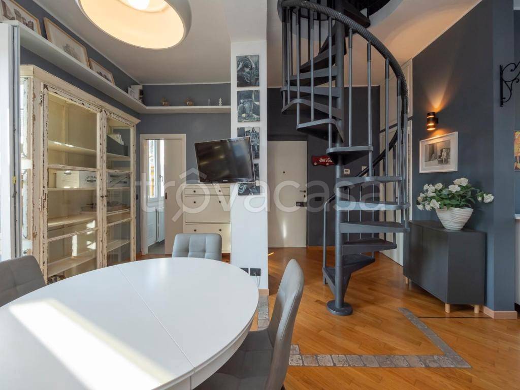 appartamento in vendita a Milano in zona San Siro