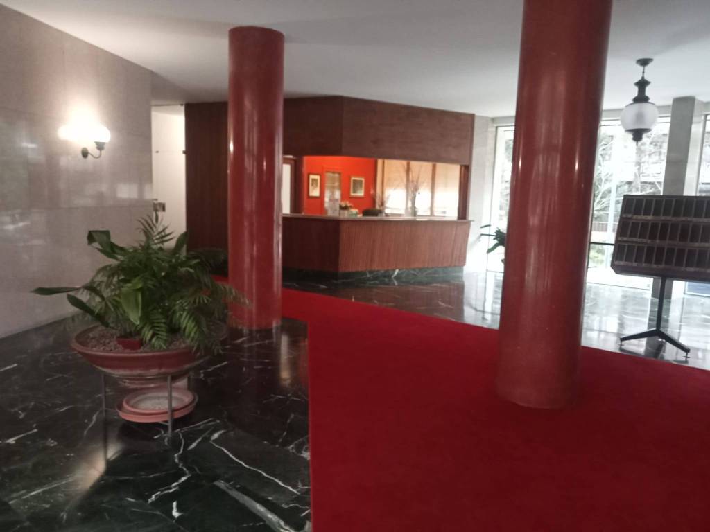 appartamento in vendita a Milano in zona Solari
