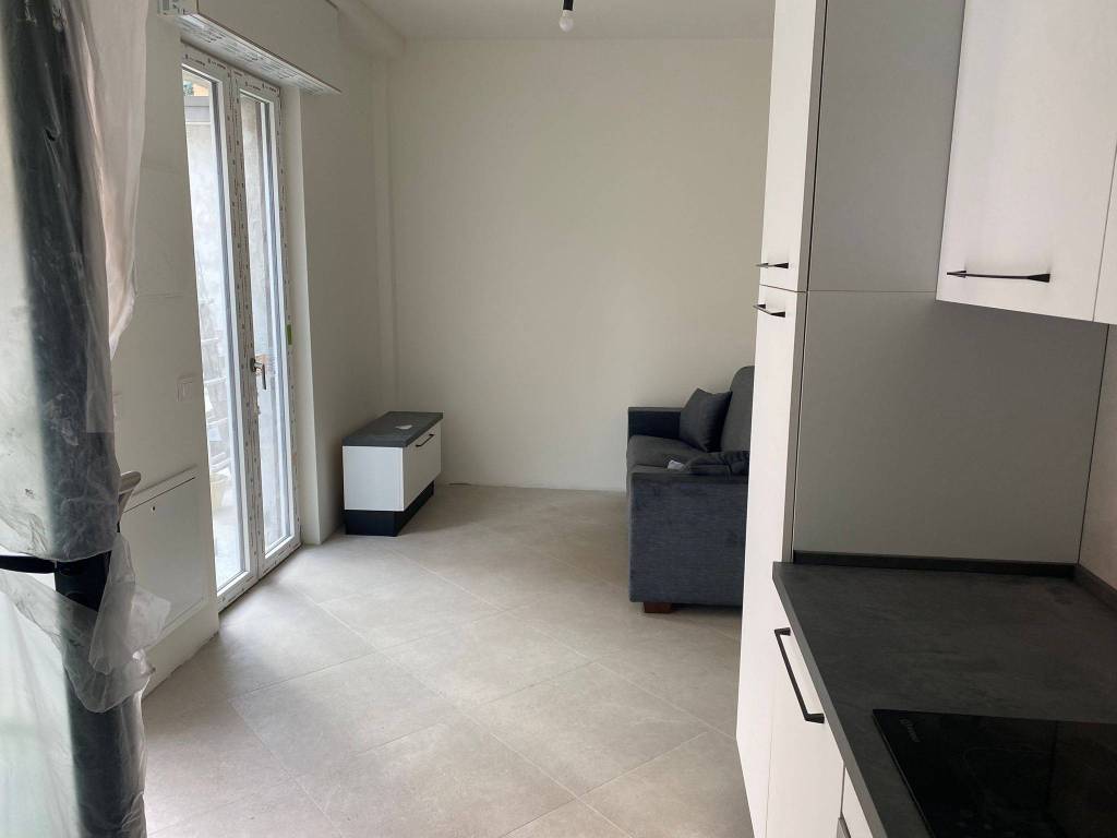 appartamento in vendita a Milano in zona Porta Vittoria