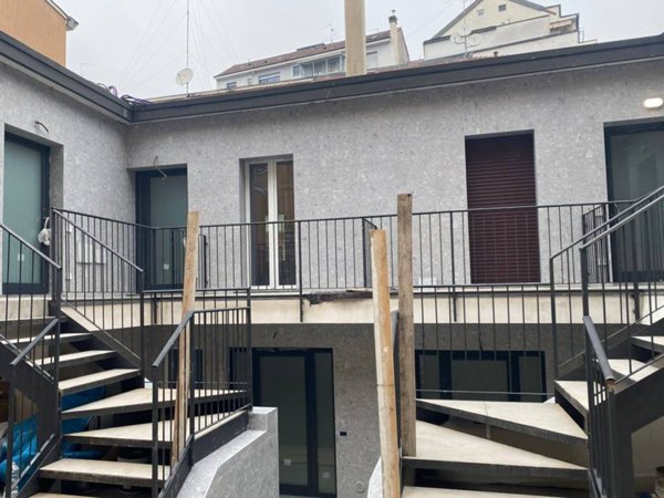 appartamento in vendita a Milano in zona Porta Vittoria