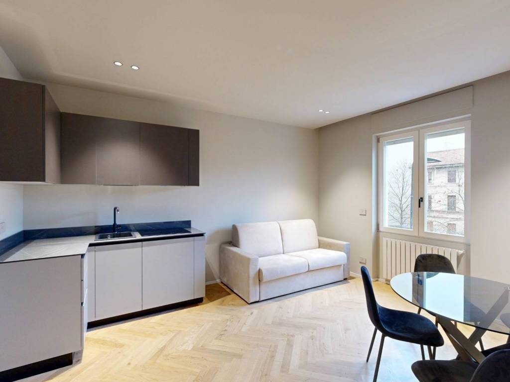 appartamento in vendita a Milano in zona Sempione