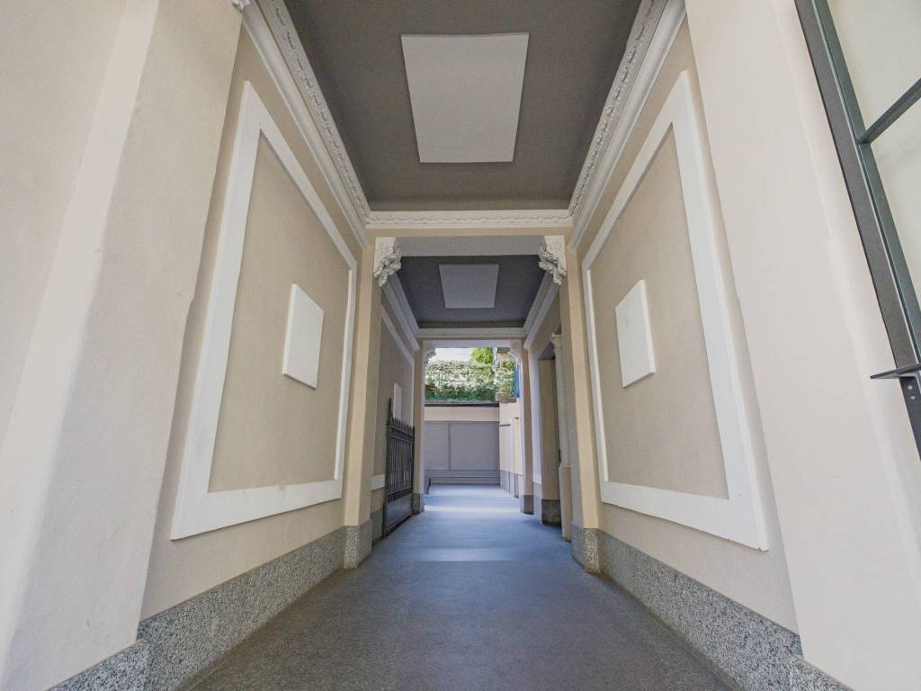 appartamento in vendita a Milano in zona Città Studi