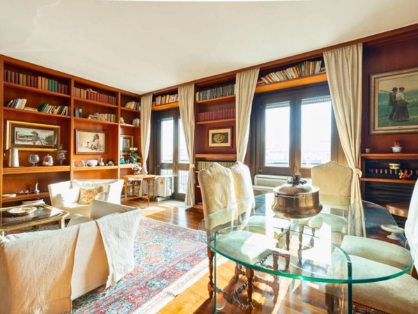 appartamento in vendita a Milano in zona Solari