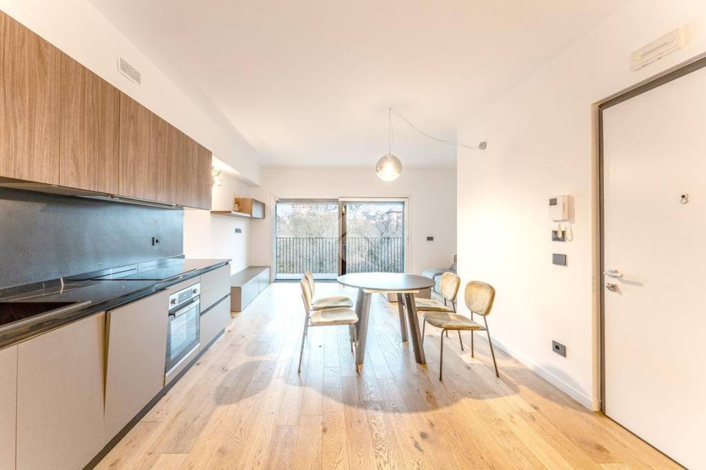 appartamento in vendita a Milano in zona Dergano