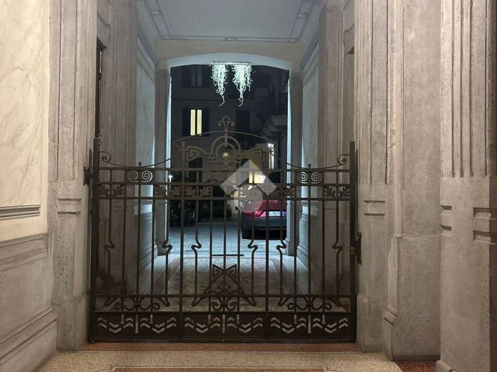 appartamento in vendita a Milano in zona Porta Venezia