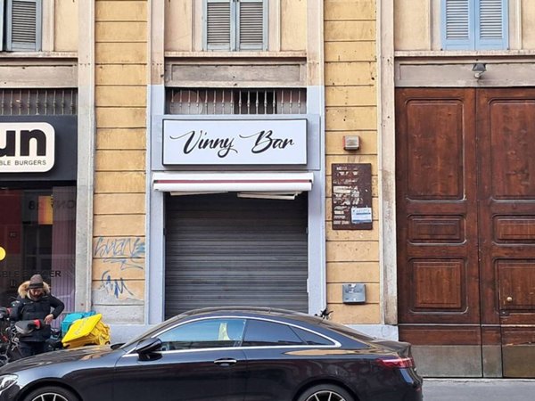 negozio in vendita a Milano in zona Bocconi