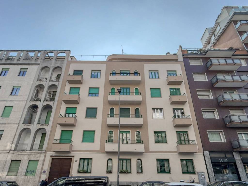 appartamento in vendita a Milano in zona Centro Direzionale