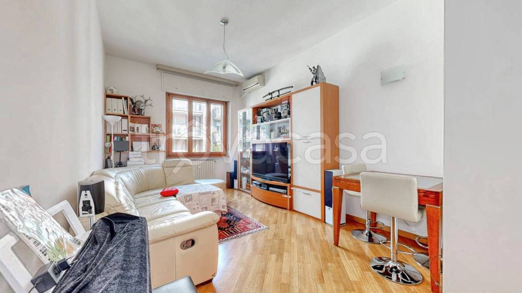 appartamento in vendita a Milano in zona Maggiolina