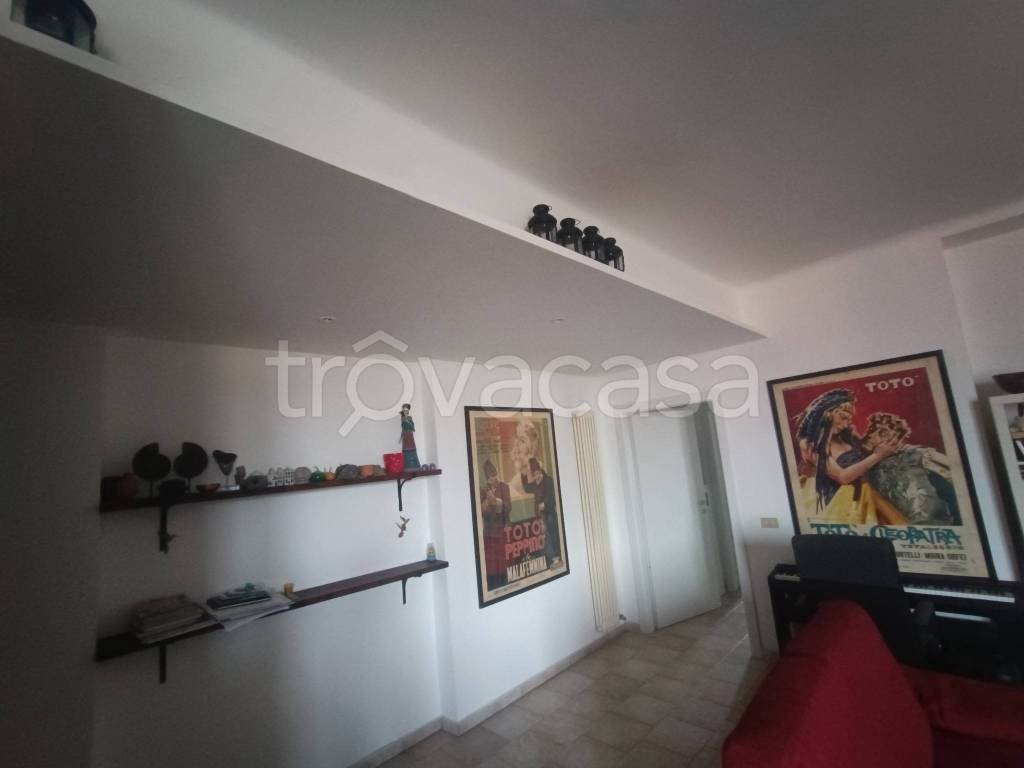 appartamento in vendita a Milano in zona Corvetto