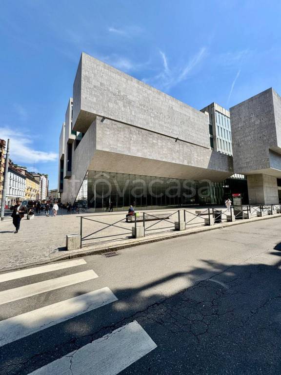 appartamento in vendita a Milano in zona Bocconi
