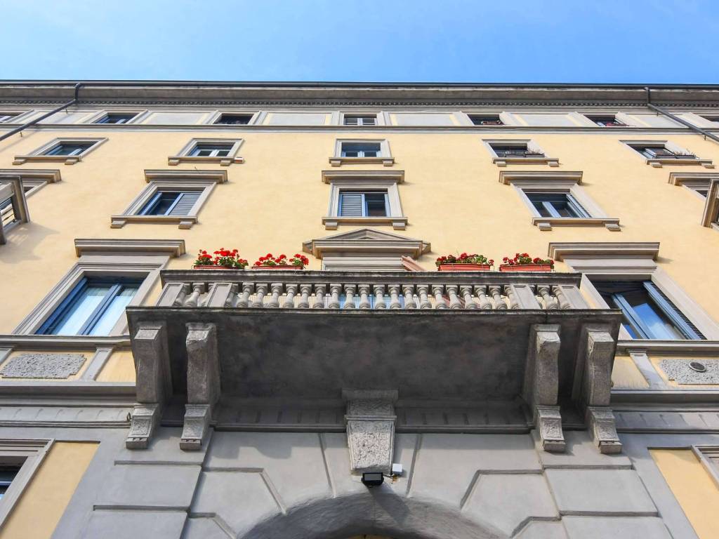 appartamento in vendita a Milano in zona Porta Garibaldi