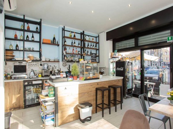 negozio in vendita a Milano in zona Bocconi