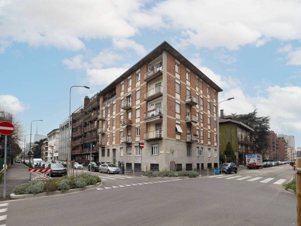 appartamento in vendita a Milano in zona Isola