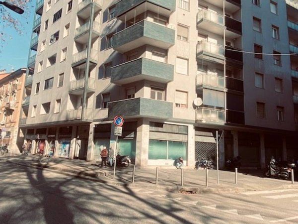 appartamento in vendita a Milano in zona Corvetto