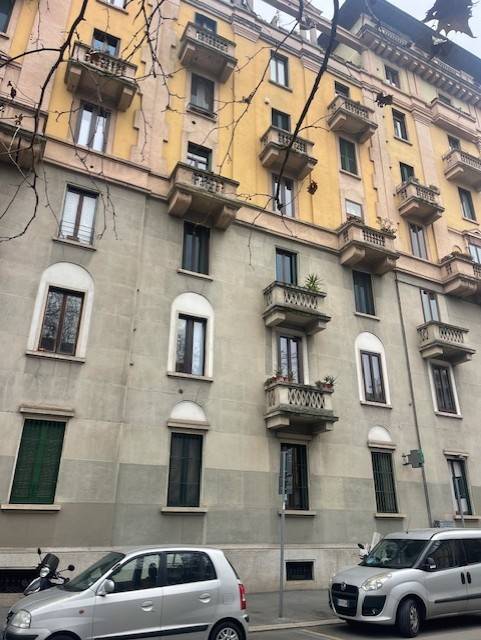 appartamento in vendita a Milano in zona Porta Vittoria