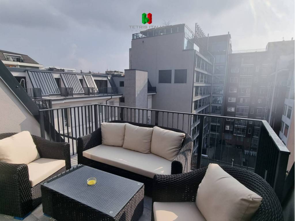 appartamento in vendita a Milano in zona Solari