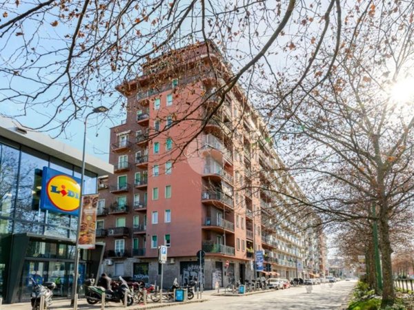 appartamento in vendita a Milano in zona Solari
