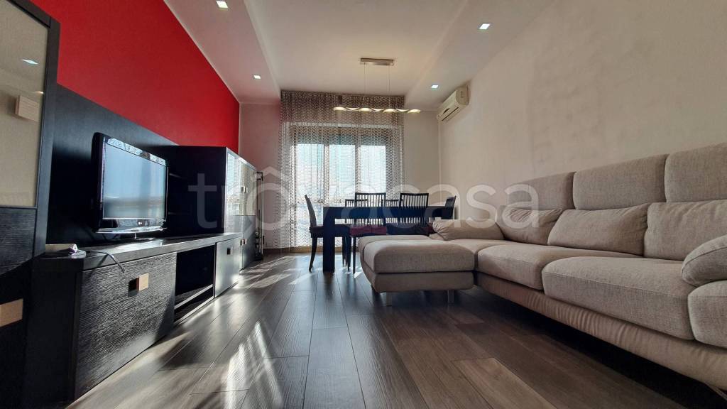 appartamento in vendita a Milano in zona Gratosoglio