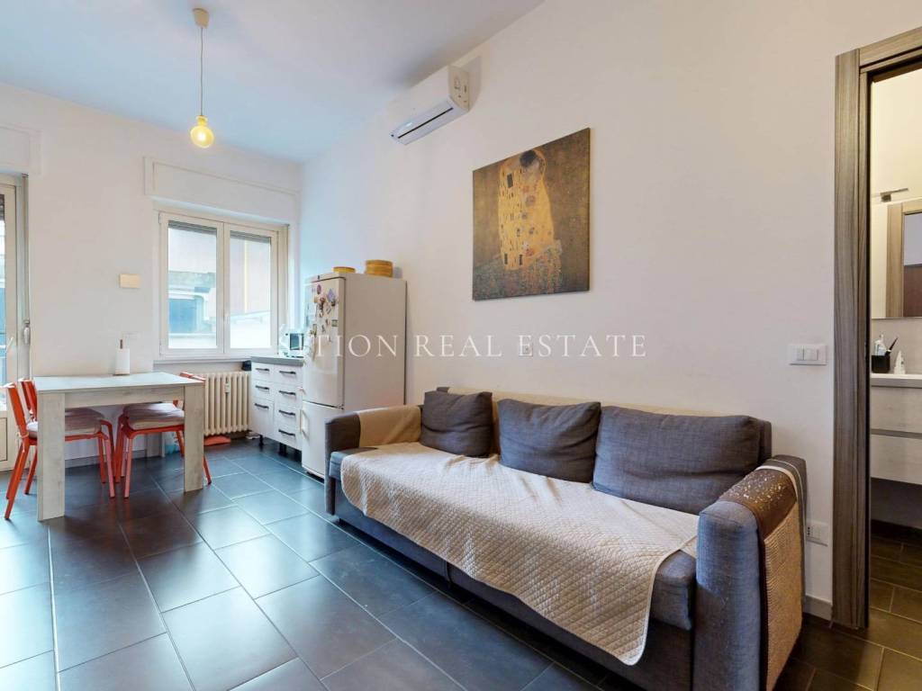 appartamento in vendita a Milano in zona Solari