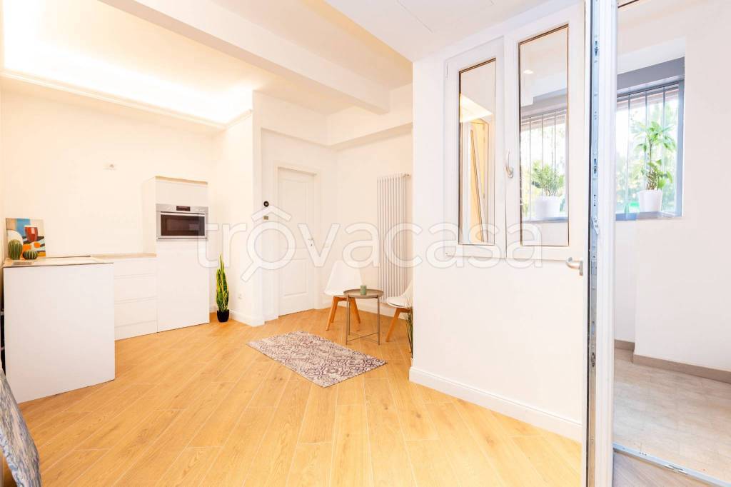 appartamento in vendita a Milano in zona Porta Romana