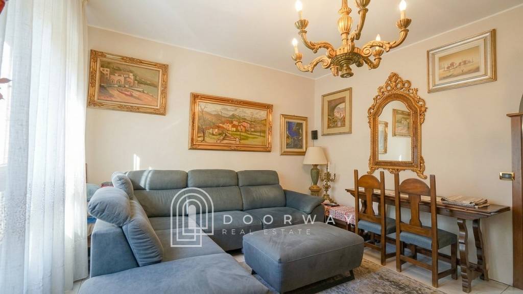 appartamento in vendita a Milano in zona Quartiere degli Olmi