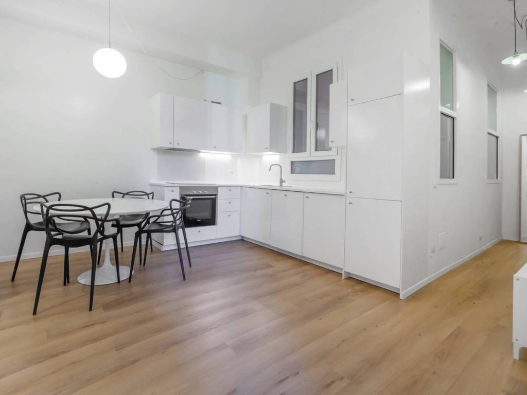 appartamento in vendita a Milano in zona Centro Direzionale