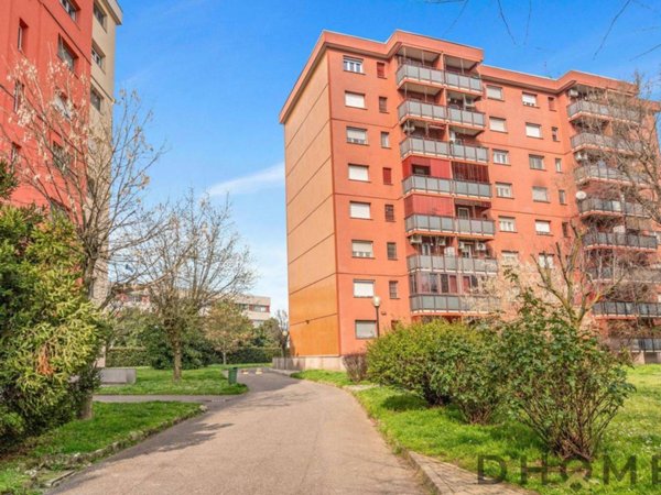 appartamento in vendita a Milano in zona San Siro